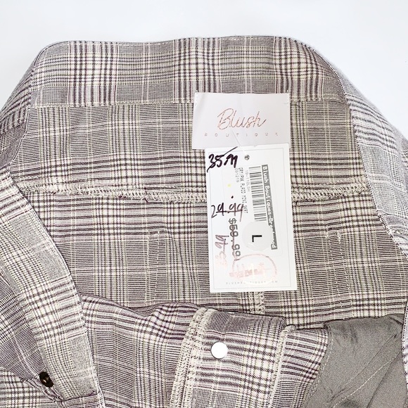 Blush | Mini Skirt New with Tags - Picture 3 of 3